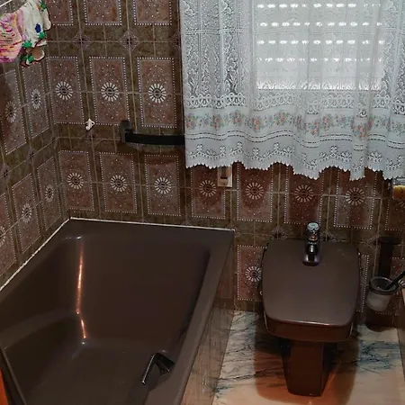 Casa 1, 2 O 3 - Camelot * Fabero